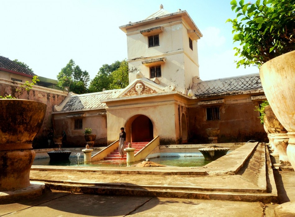 Yogyakarta City Sightseeing on Morning Trip