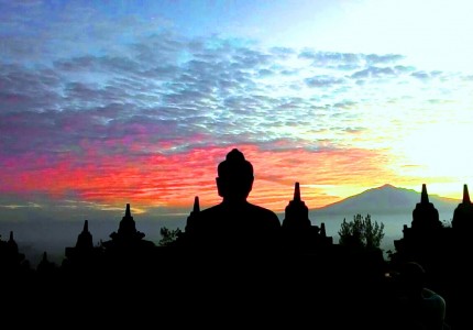 Sunrise, Borobudur & Dieng Plateau