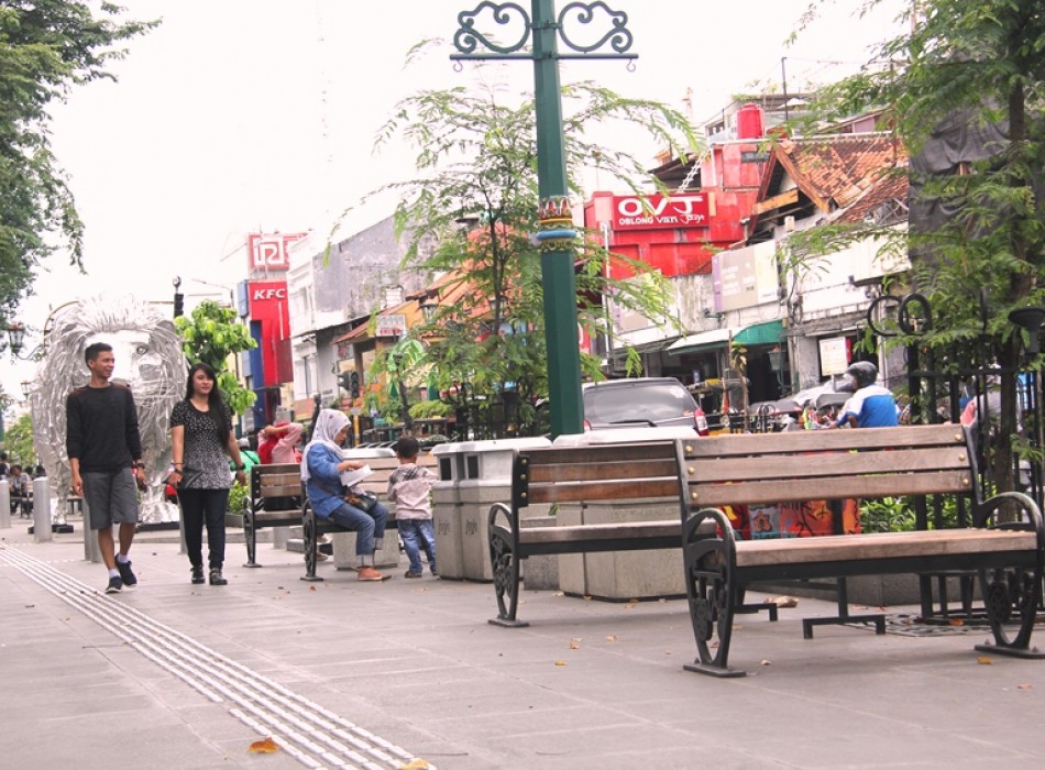 Tour Around Prambanan, Borobudur Temple and Yogyakarta from Bali or Jakarta