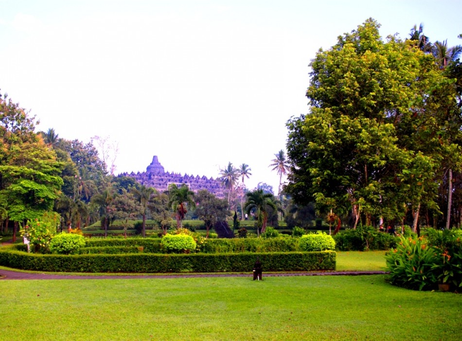 Shared Trip : Borobudur & Prambanan