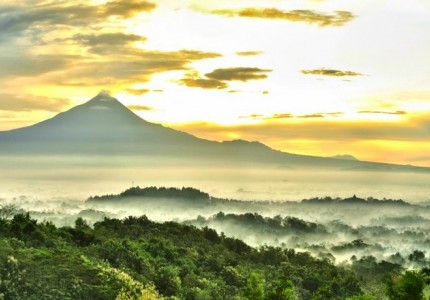 Sunrise & Borobudur Temple