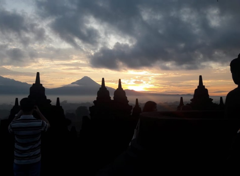 Borobudur Sunset Tours