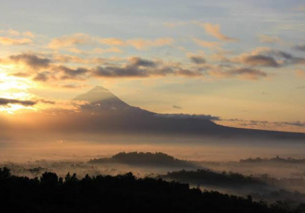 Sunrise, Borobudur & Prambanan Tours