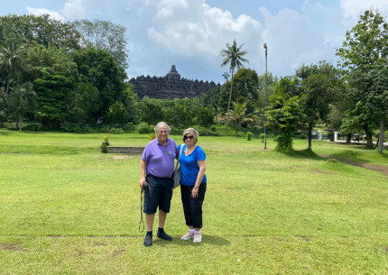 Arrive Semarang Airport : Yogyakarta Borobudur & Prambanan 3D2N