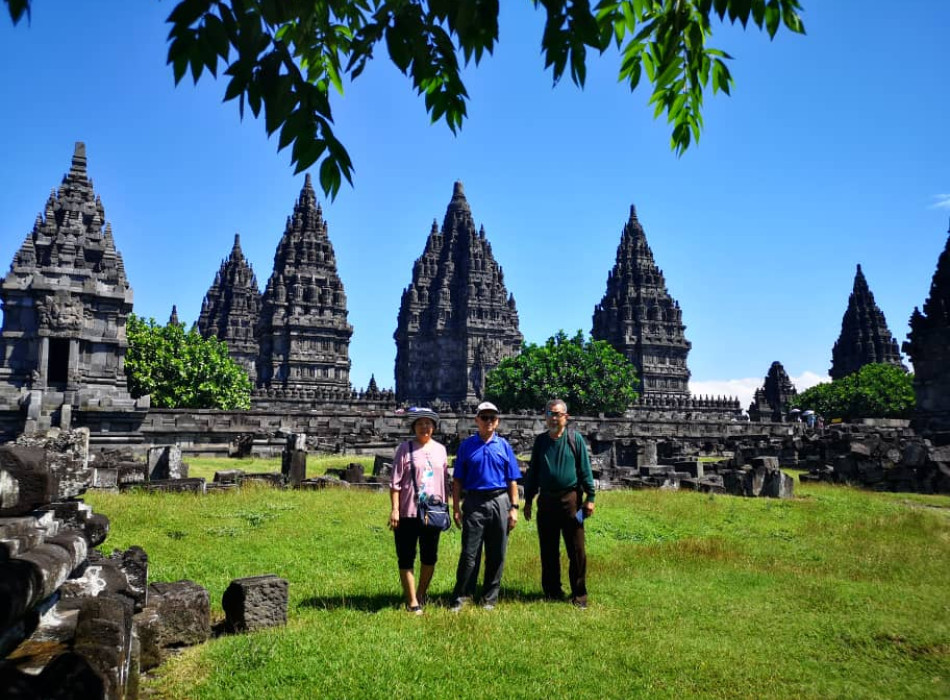 Borobudur & Prambanan Trip
