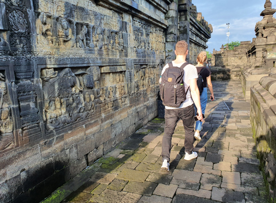 From Semarang Port : Borobudur & Prambanan Temple Tours