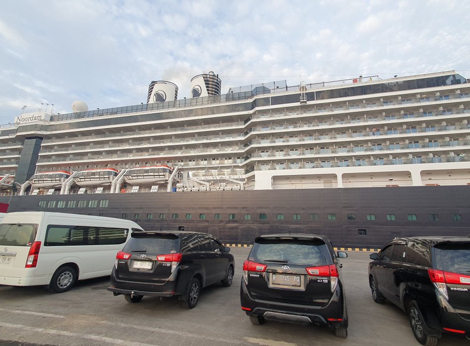borobudur-private-tour-semarang-port