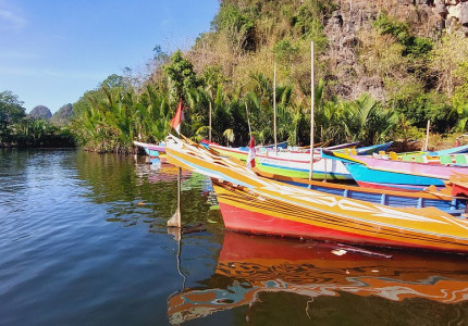 Tana Toraja and Rammang - Rammang Boat Adventure 5D4N