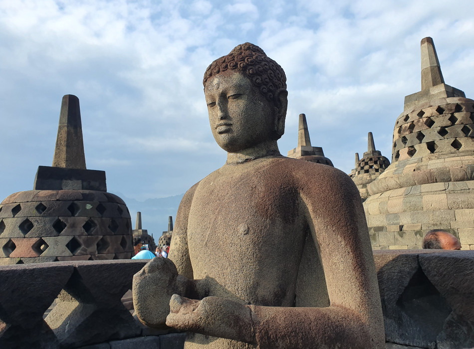 Shared Trip : Borobudur Tour from Semarang Port