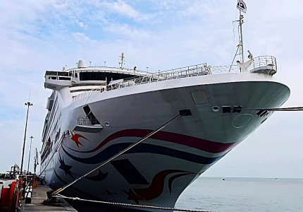 Medan: Shore Excursion from Kuala Tanjung Port